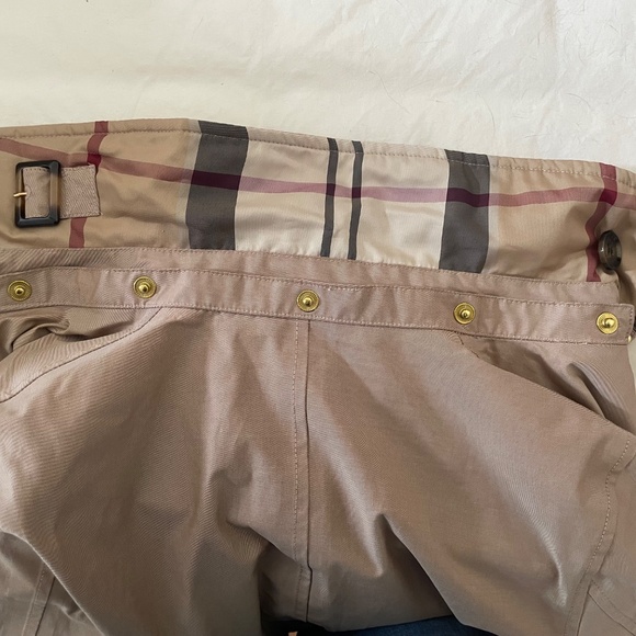 EUC hooded trench raincoat - Picture 9 of 12